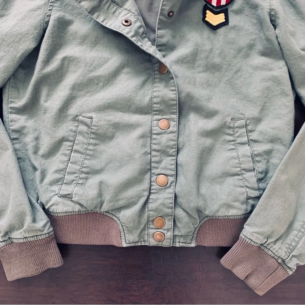 Bethany Mota Cute Top Gun Inspired Green Army Military Bomber Jacket | Size: M